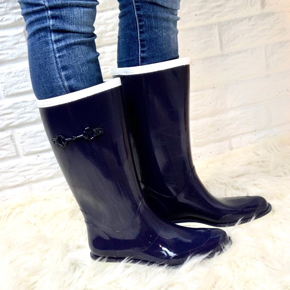 Gucci Shoes - Gucci navy blue rain boots size 40